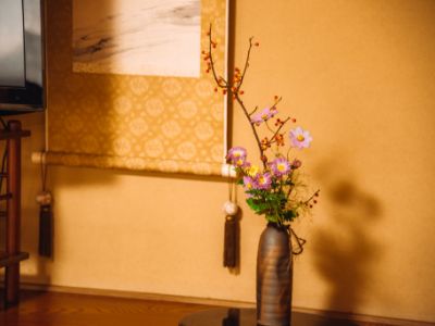 Ikebana flower arrangement